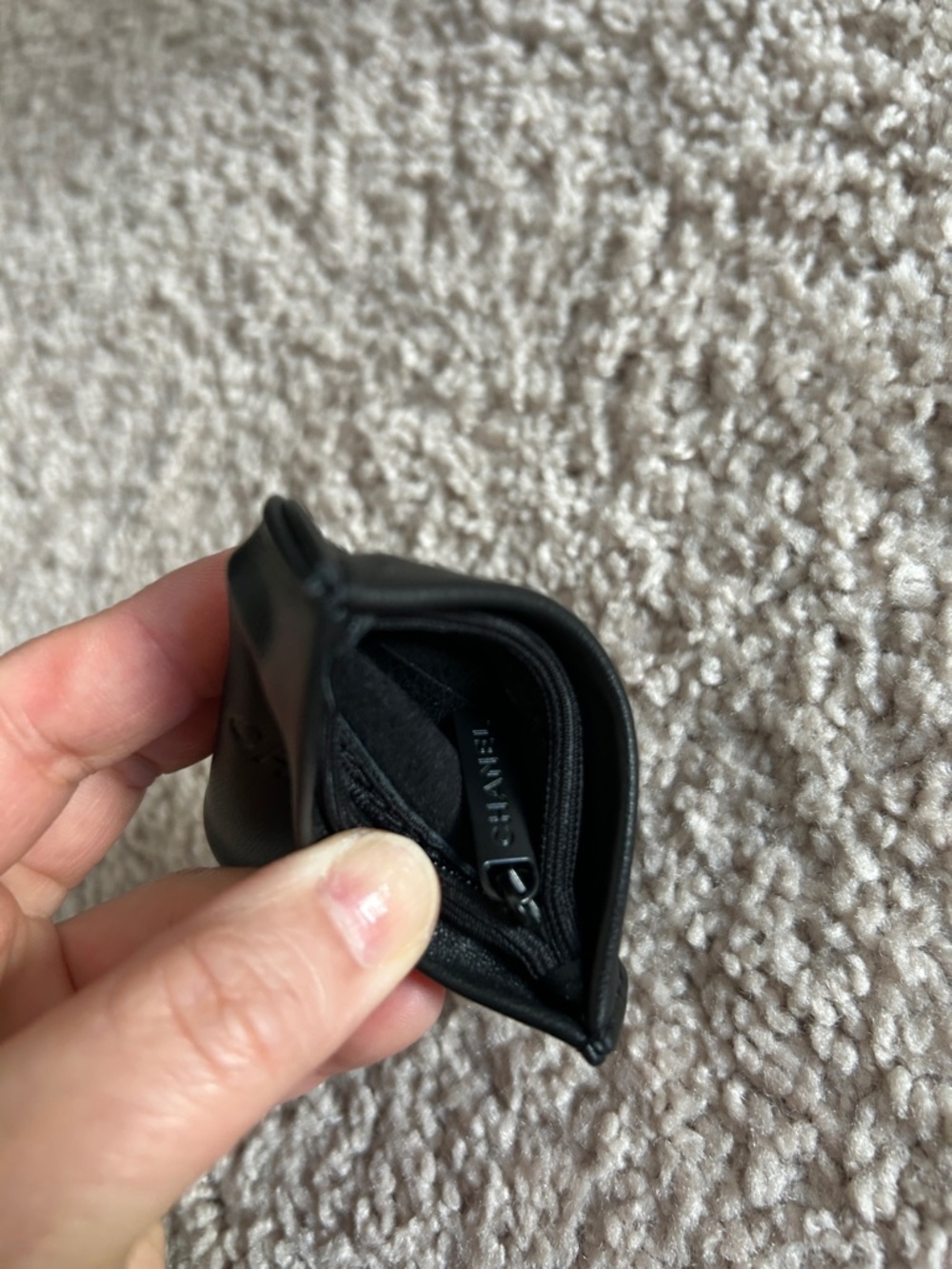 Chanel jewelry pouch - Picture 10 of 13